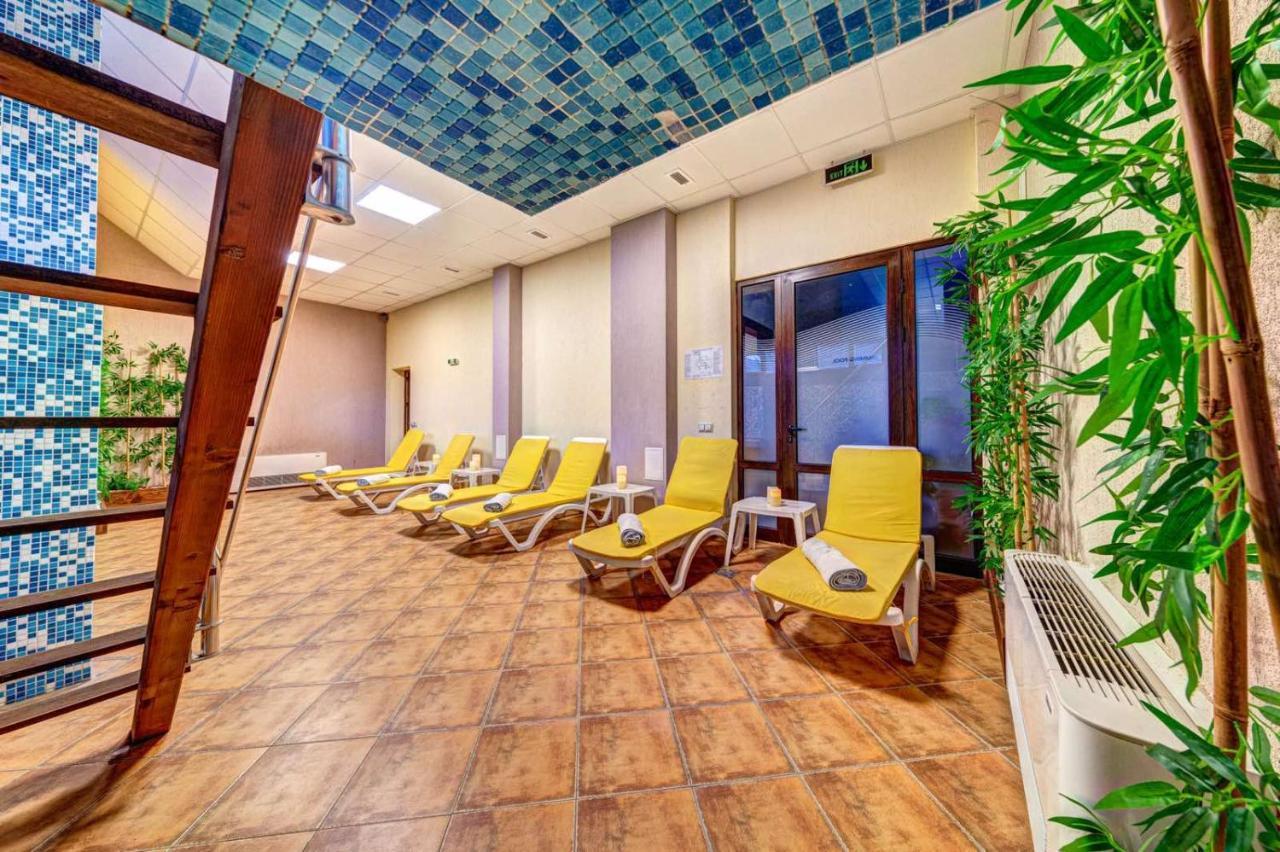 Skyday Penthouse Deluxe At Oak Residence Smolyan Exterior foto